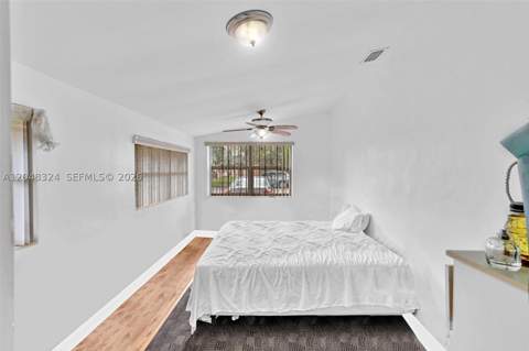 331 NE 176th St, North Miami Beach FL - photo 20 of 28