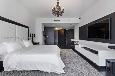 1425 Brickell Ave 42E, Miami FL - photo 11 of 24