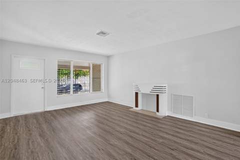 2323 NW 1st St, Miami FL - photo 7 of 44