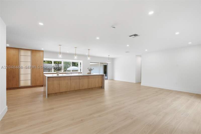 5 bedroom SingleFamilyResidence at 7600 SW 168th St, Old Cutler Oaks South, Palmetto Bay — photo 5