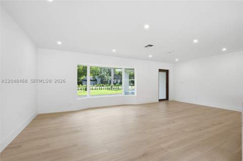 7600 SW 168th St, Palmetto Bay FL - photo 7 of 46