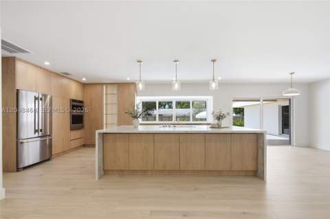 7600 SW 168th St, Palmetto Bay FL - photo 8 of 46