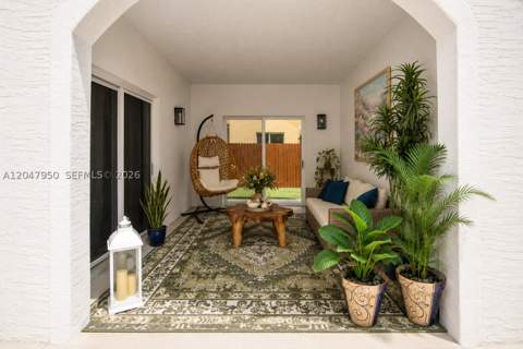 1351 NE 41st Pl, Homestead FL - photo 11 of 44