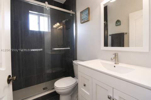 1351 NE 41st Pl, Homestead FL - photo 20 of 44