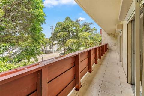1205 Mariposa Ave 307, Coral Gables FL - photo 23 of 41
