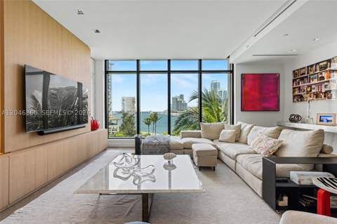 7042 Fisher Island Dr 7042, Miami Beach FL - photo 23 of 70