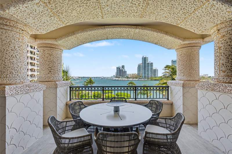 3 bedroom Condominium at 7042 Fisher Island Dr 7042, Palazzo Del Sol/Della Lun, Miami Beach — photo 3