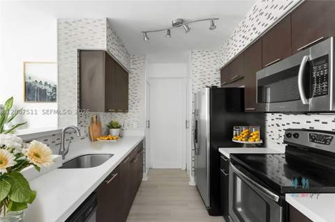 1155 Brickell Bay Dr 3105, Miami FL - photo 7 of 24