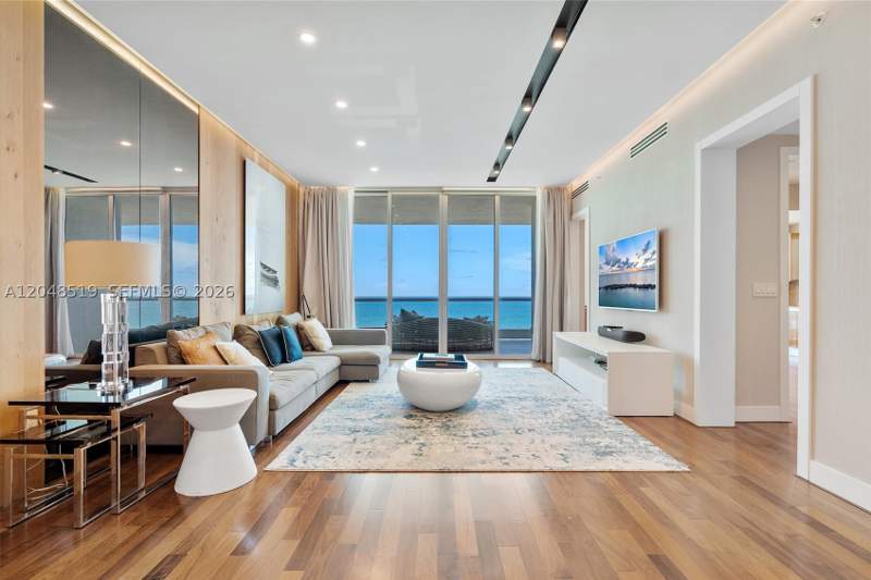 2 bedroom Condominium at 16051 Collins Ave 1102, Turnberry Ocean Colony No, Sunny Isles Beach — photo 3
