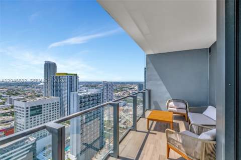 88 SW 7th St 3604, Miami FL - photo 11 of 55