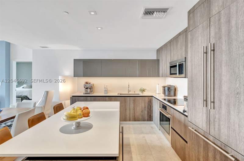 2 bedroom Condominium at 88 SW 7th St 3604, Rise Condo, Miami — photo 5
