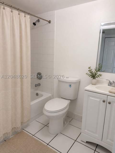 600 NW 32nd Pl 312, Miami FL - photo 6 of 8