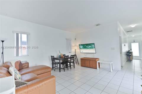 249 SE 32nd Ave, Homestead FL - photo 8 of 16