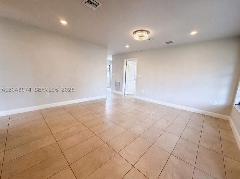 3 bedroom SingleFamilyResidence at 8340 NW 22nd Pl, Ridgeway Park, Miami — photo 3