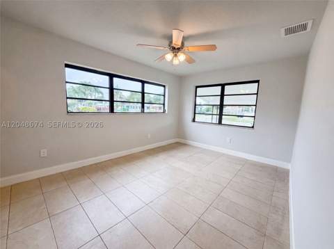 8340 NW 22nd Pl, Miami FL - photo 7 of 22