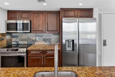 7601 E Treasure Dr 2319, North Bay Village FL - photo 12 of 51