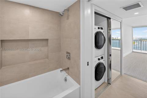 7601 E Treasure Dr 2319, North Bay Village FL - photo 17 of 51