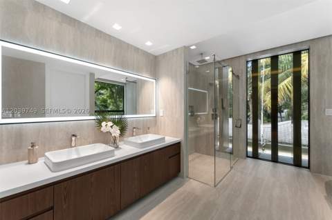 3579 Avocado Ave, Miami FL - photo 13 of 28
