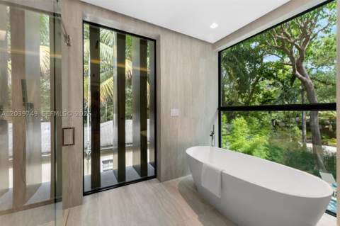 3579 Avocado Ave, Miami FL - photo 14 of 28