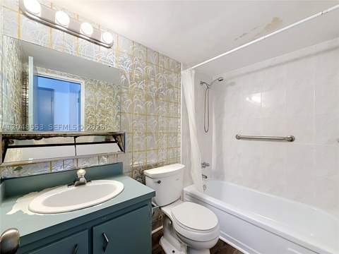 1228 West Ave 208, Miami Beach FL - photo 11 of 16