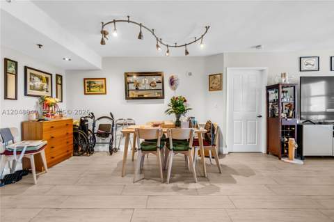 2351 Douglas Rd 1101, Miami FL - photo 11 of 24