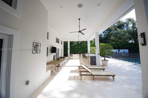 9805 sw 90th ave, Kendall FL - photo 17 of 79