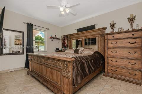 750 NE 4th Pl, Hialeah FL - photo 14 of 30