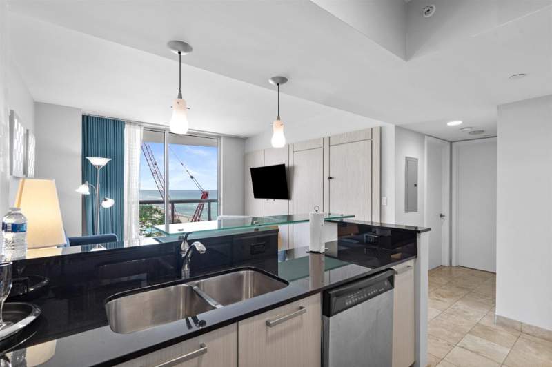 1 bedroom Condominium at 18683 Collins Avenue 1403, M Resort Residences Condo, Sunny Isles Beach — photo 4