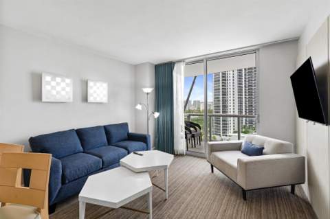 18683 Collins Avenue 1403, Sunny Isles Beach FL - photo 6 of 34