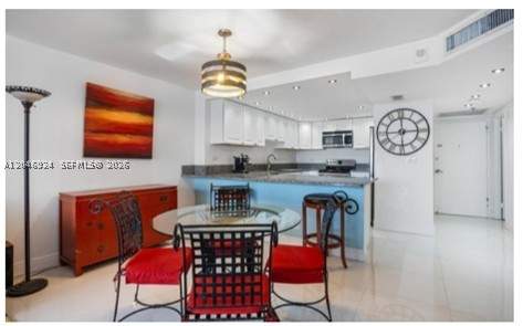 1 bedroom Condominium at 6039 Collins Ave 619, Maison Grande Condo, Miami Beach — photo 4