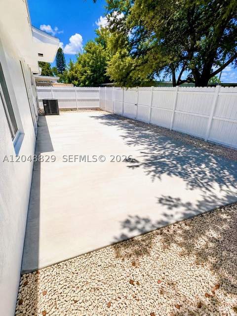 2390 Service Rd, Opa Locka FL - photo 19 of 19