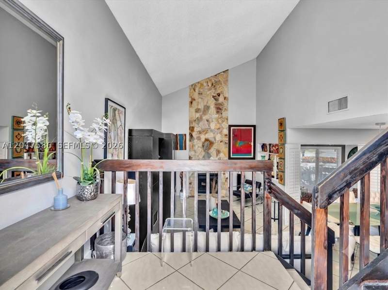 2 bedroom SingleFamilyResidence at 4224 SW 148th Pl, Lakes Of The Meadow Patio, Miami — photo 4