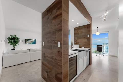 4201 Collins Ave 2301, Miami Beach FL - photo 18 of 49