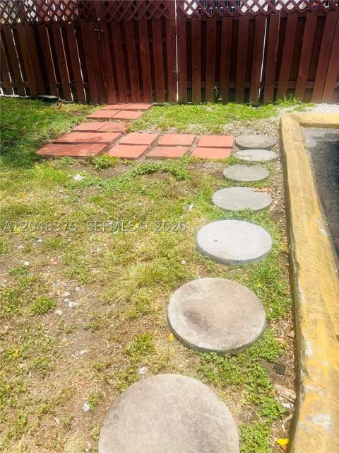 5705 W 20th Ave 101, Hialeah FL - photo 11 of 11