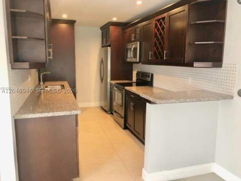 43 NE 12th Ave 43, Homestead FL - photo 9 of 26
