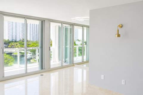 16400 Collins Ave 542, Sunny Isles Beach FL - photo 8 of 52