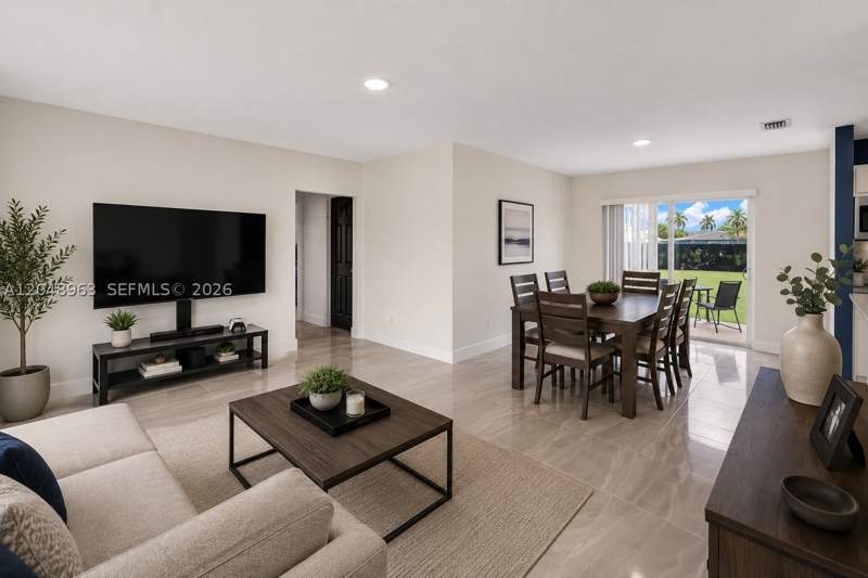 3 bedroom SingleFamilyResidence at 14404 SW 105th Ct, 7th Addn To Richmond Heig, Miami — photo 5