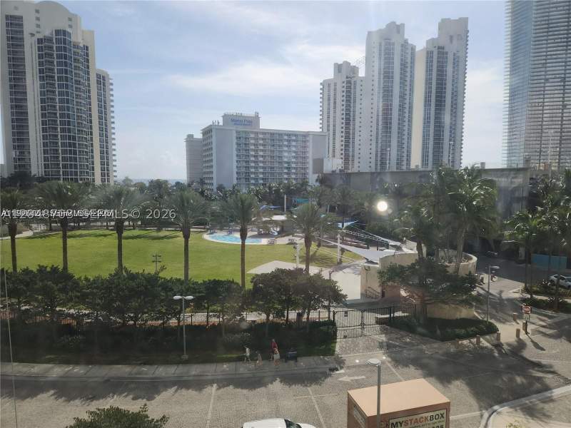 1 bedroom Condominium at 19370 Collins Ave 517, Ocean Reserve Condo, Sunny Isles Beach — photo 4