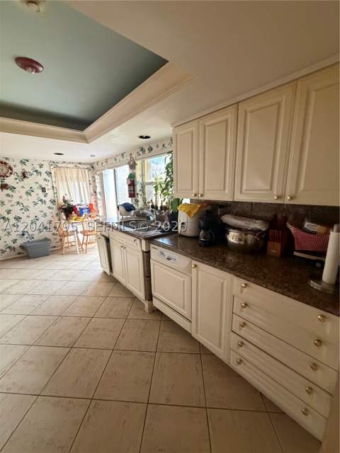 11511 SW 83rd Ter, Miami FL - photo 12 of 17