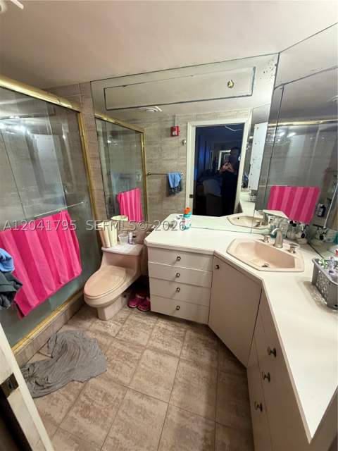 11511 SW 83rd Ter, Miami FL - photo 15 of 17