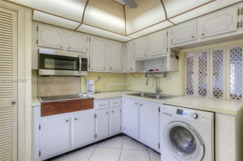 1 bedroom Condominium at 1501 NE 191st St C106, Rolling Green Condo C, Miami — photo 4