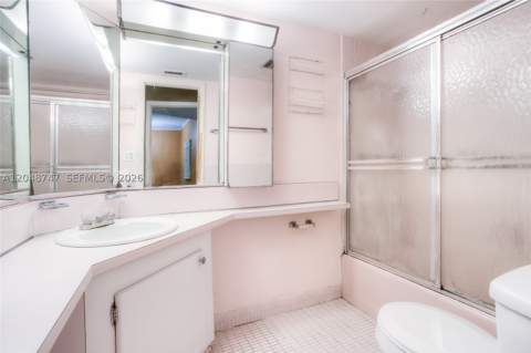 1501 NE 191st St C106, Miami FL - photo 8 of 11