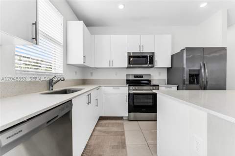 16125 SW 149th Ave, Miami FL - photo 12 of 38