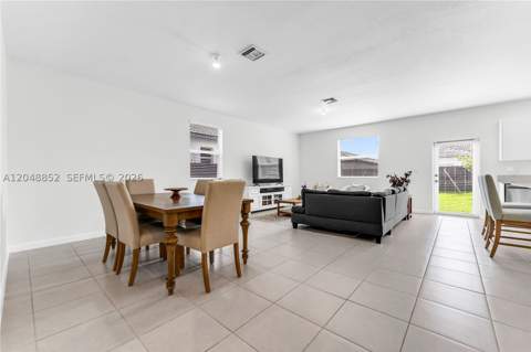 16125 SW 149th Ave, Miami FL - photo 6 of 38