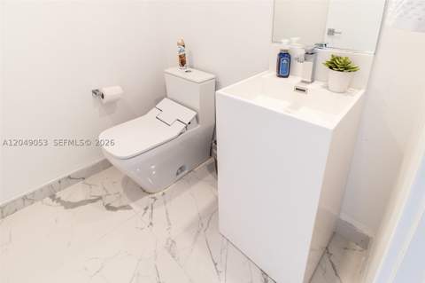 17375 Collins Ave 701, Sunny Isles Beach FL - photo 22 of 42