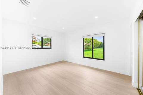 18451 SW 90th Ave, Cutler Bay FL - photo 24 of 52