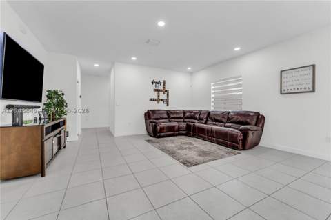 21100 SW 127th Pl, Miami FL - photo 12 of 36