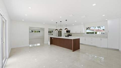 21020 Highland Lakes Boulevard, Miami FL - photo 14 of 57