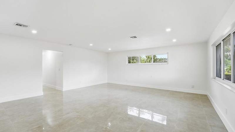 4 bedroom SingleFamilyResidence at 21020 Highland Lakes Boulevard, Highland Lakes Sec 3, Miami — photo 4