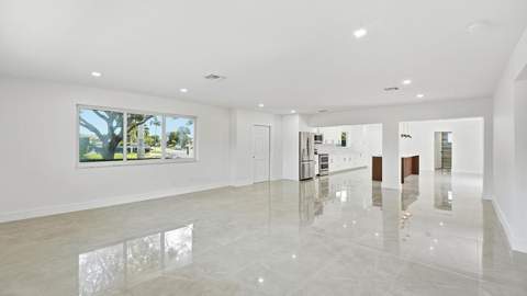21020 Highland Lakes Boulevard, Miami FL - photo 7 of 57